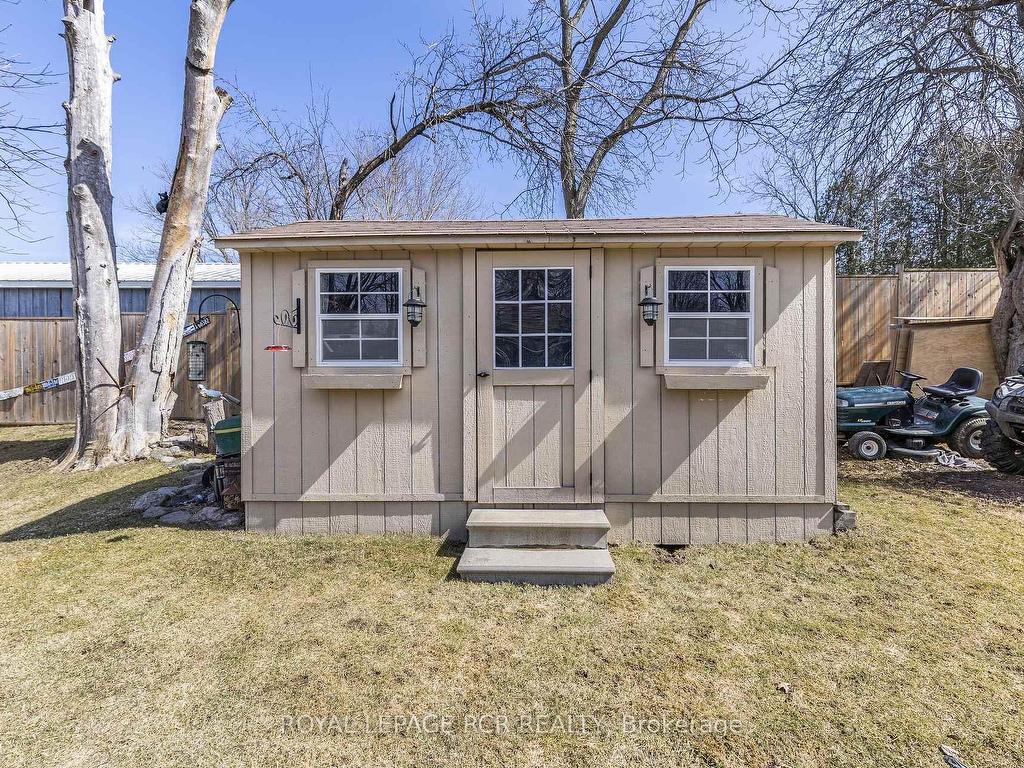 









4303


County 88

Road,
Bradford West Gwillimbury,




ON
L0G 1B0

