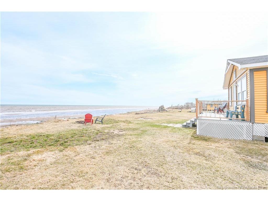 









1200


de la Mer

BLVD,
Saint-Marie-Saint-Raphaël,




NB
E8T 1V6

