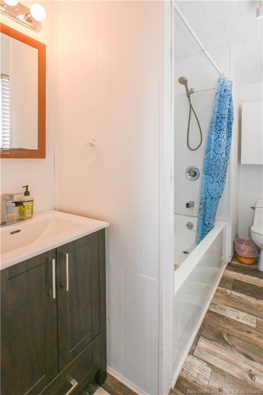 









1200


de la Mer

BLVD,
Saint-Marie-Saint-Raphaël,




NB
E8T 1V6

