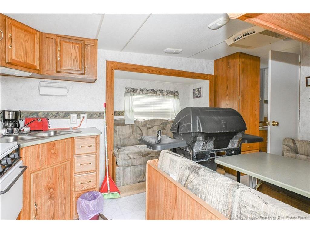 









1200


de la Mer

BLVD,
Saint-Marie-Saint-Raphaël,




NB
E8T 1V6

