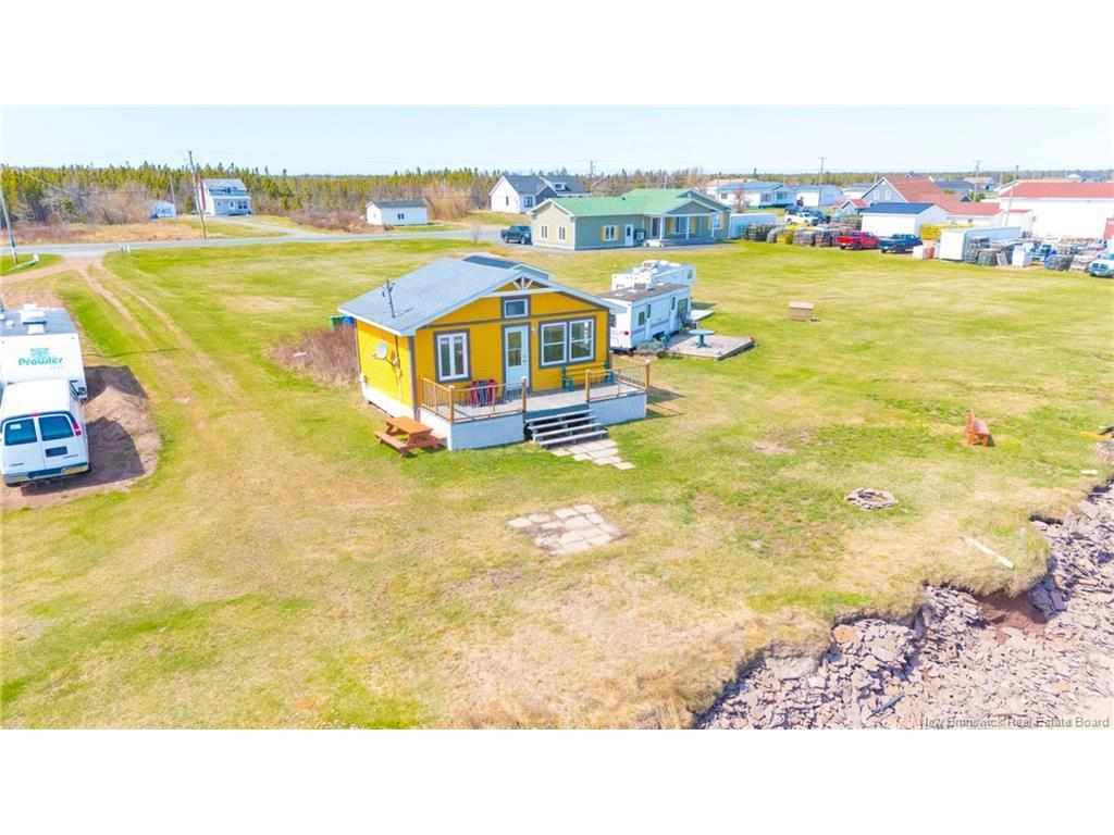 









1200


de la Mer

BLVD,
Saint-Marie-Saint-Raphaël,




NB
E8T 1V6


