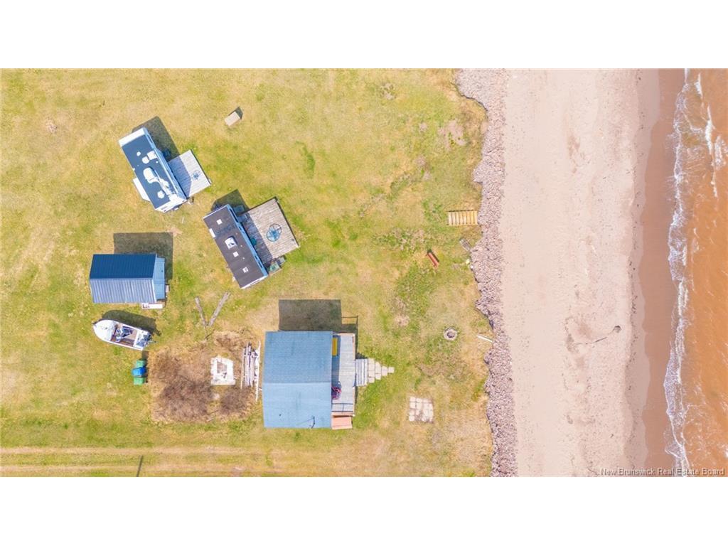 









1200


de la Mer

BLVD,
Saint-Marie-Saint-Raphaël,




NB
E8T 1V6


