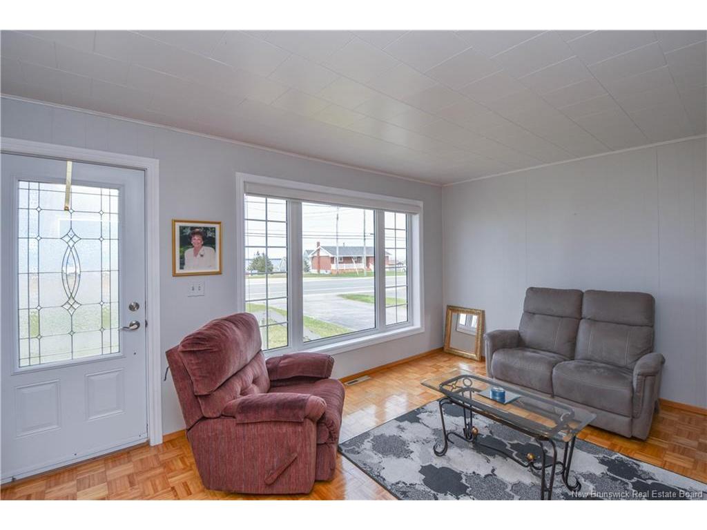 









336


Saint-Pierre E.

BLVD,
Caraquet,




NB
E1W 1B4

