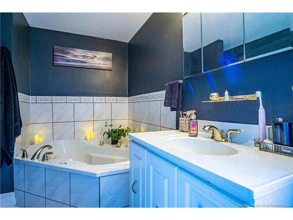 









56


Foster Point

LANE,
Cambridge-Narrows,




NB
E4C 4S3

