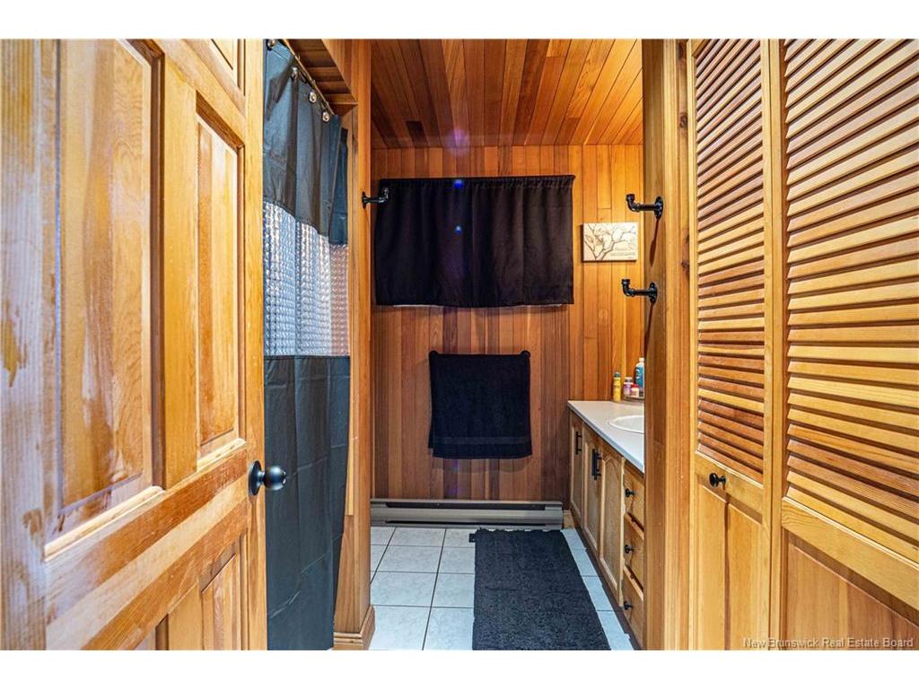 









56


Foster Point

LANE,
Cambridge-Narrows,




NB
E4C 4S3

