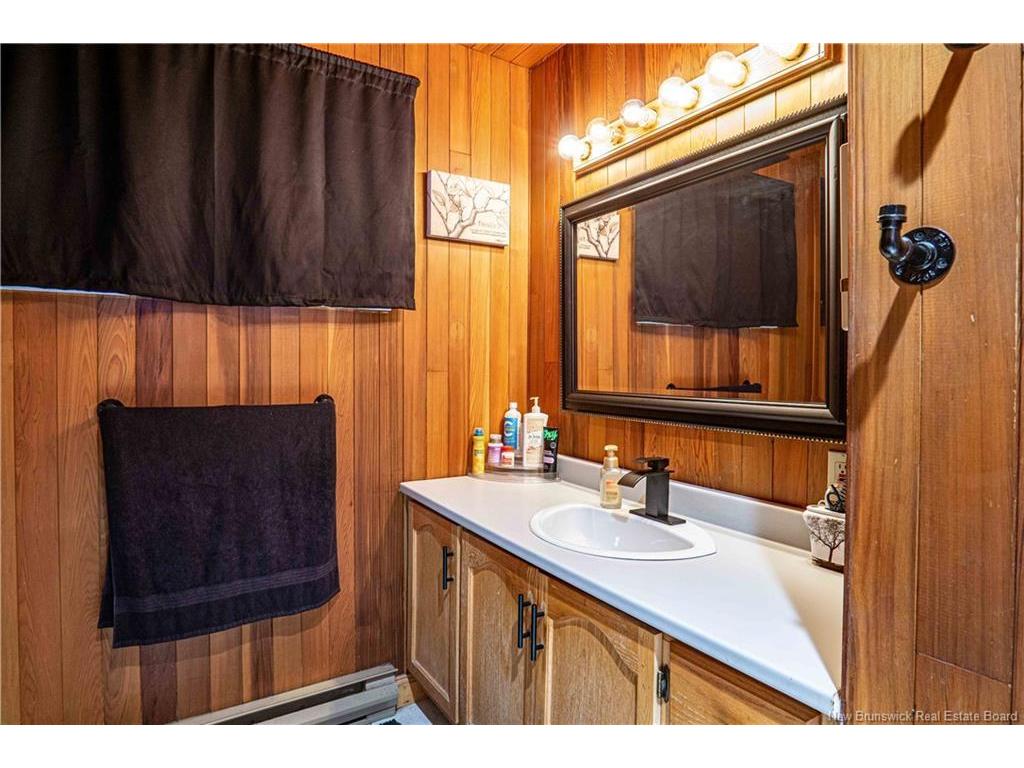 









56


Foster Point

LANE,
Cambridge-Narrows,




NB
E4C 4S3


