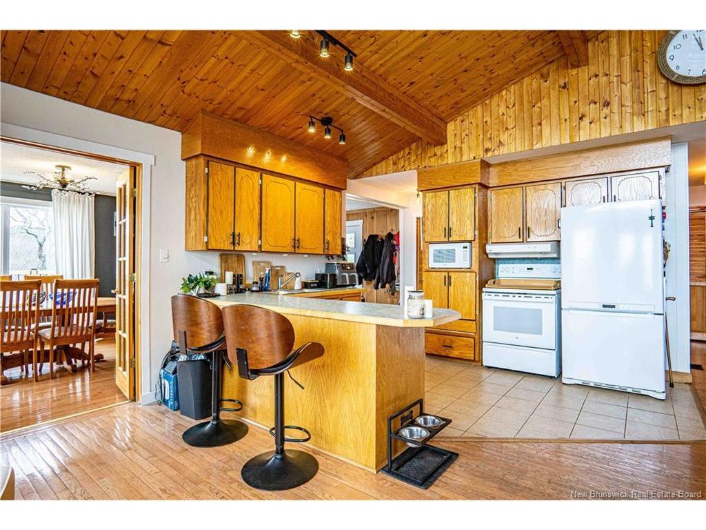 









56


Foster Point

LANE,
Cambridge-Narrows,




NB
E4C 4S3

