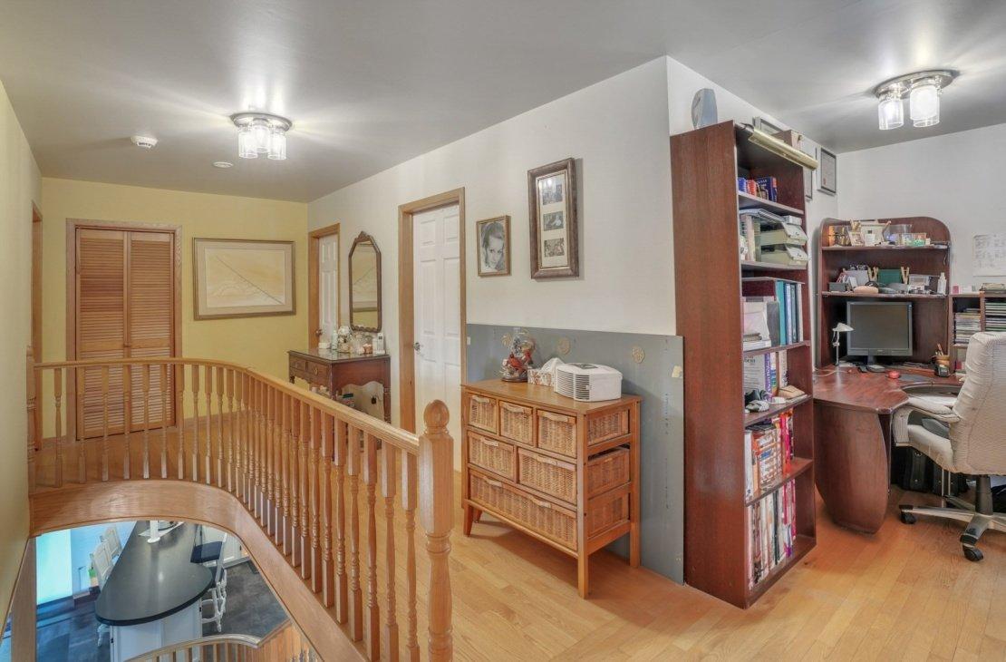









28


Ch. des Quenouilles

,
Val-des-Monts,




QC
J8N4J5

