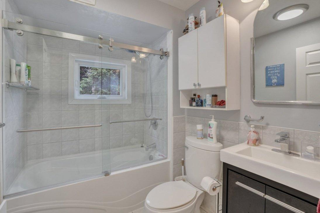 









28


Ch. des Quenouilles

,
Val-des-Monts,




QC
J8N4J5

