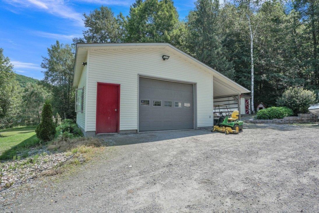









28


Ch. des Quenouilles

,
Val-des-Monts,




QC
J8N4J5

