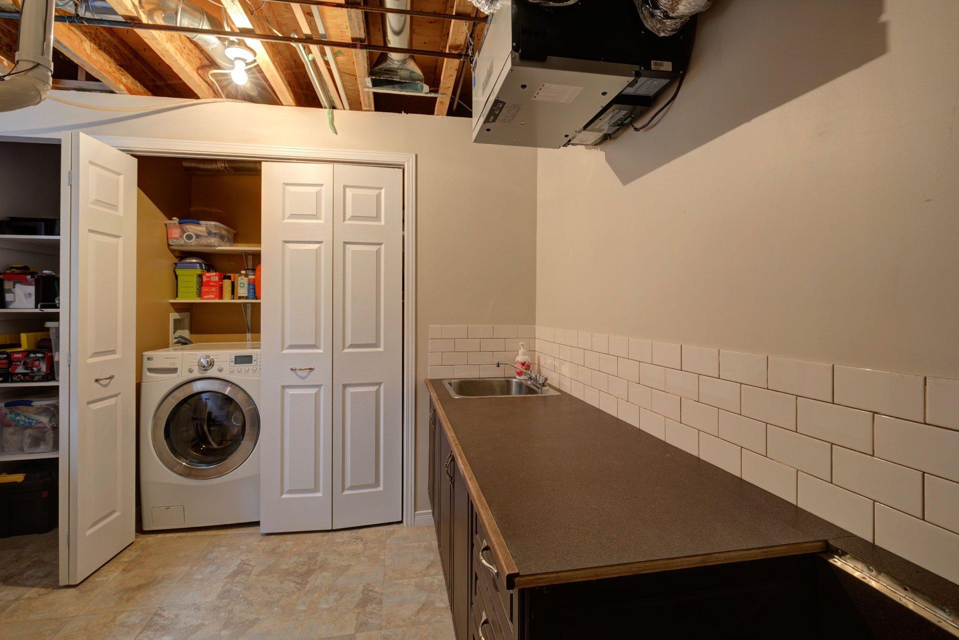 









186


Rue Victor-Beaudry

,
Gatineau (Aylmer),




QC
J9H7K3

