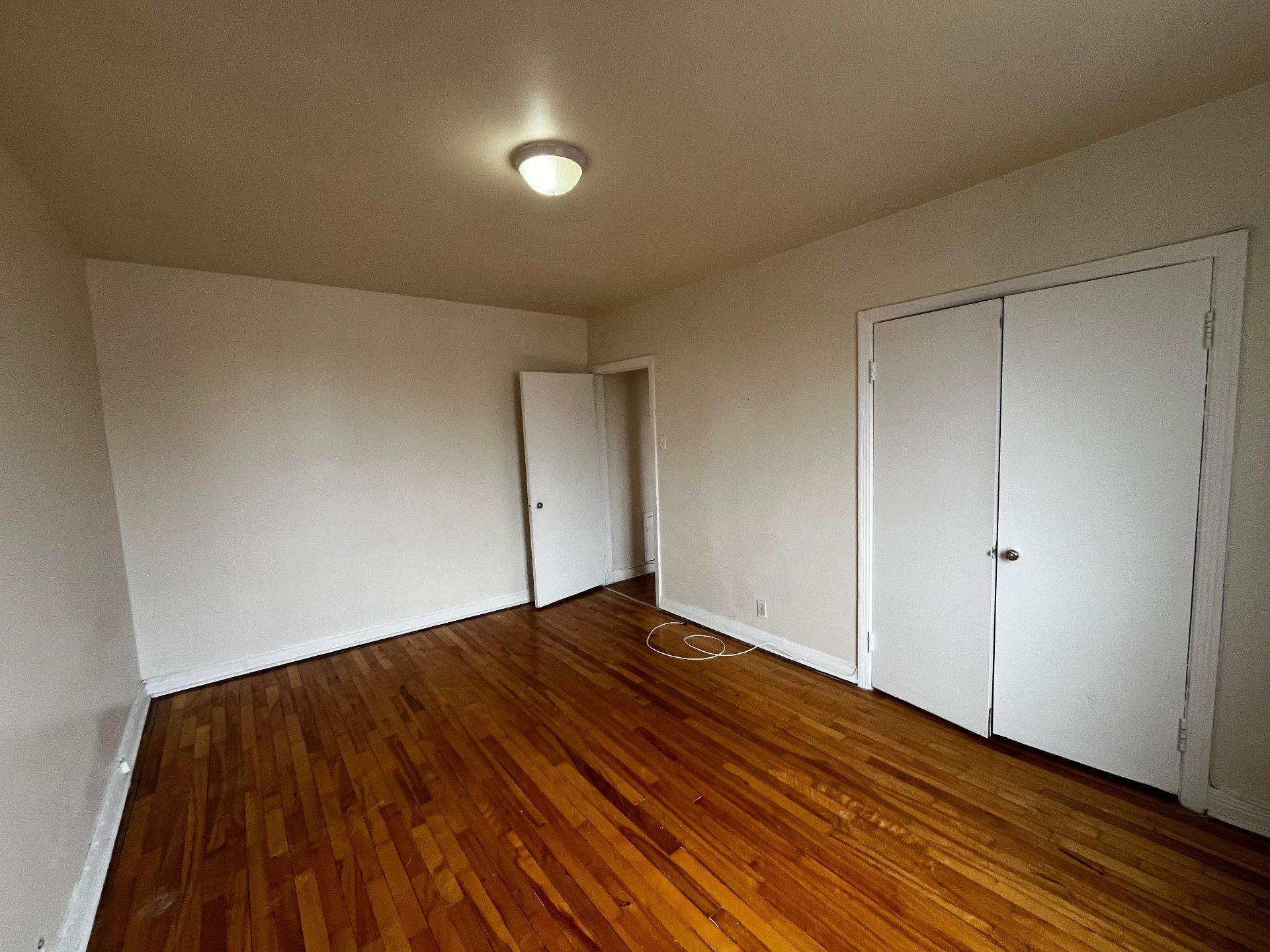 









2795


Place de Darlington

, 14,
Montréal (Côte-des-Neiges/Notre-Dame-de-Grâce),




QC
H3S1L4

