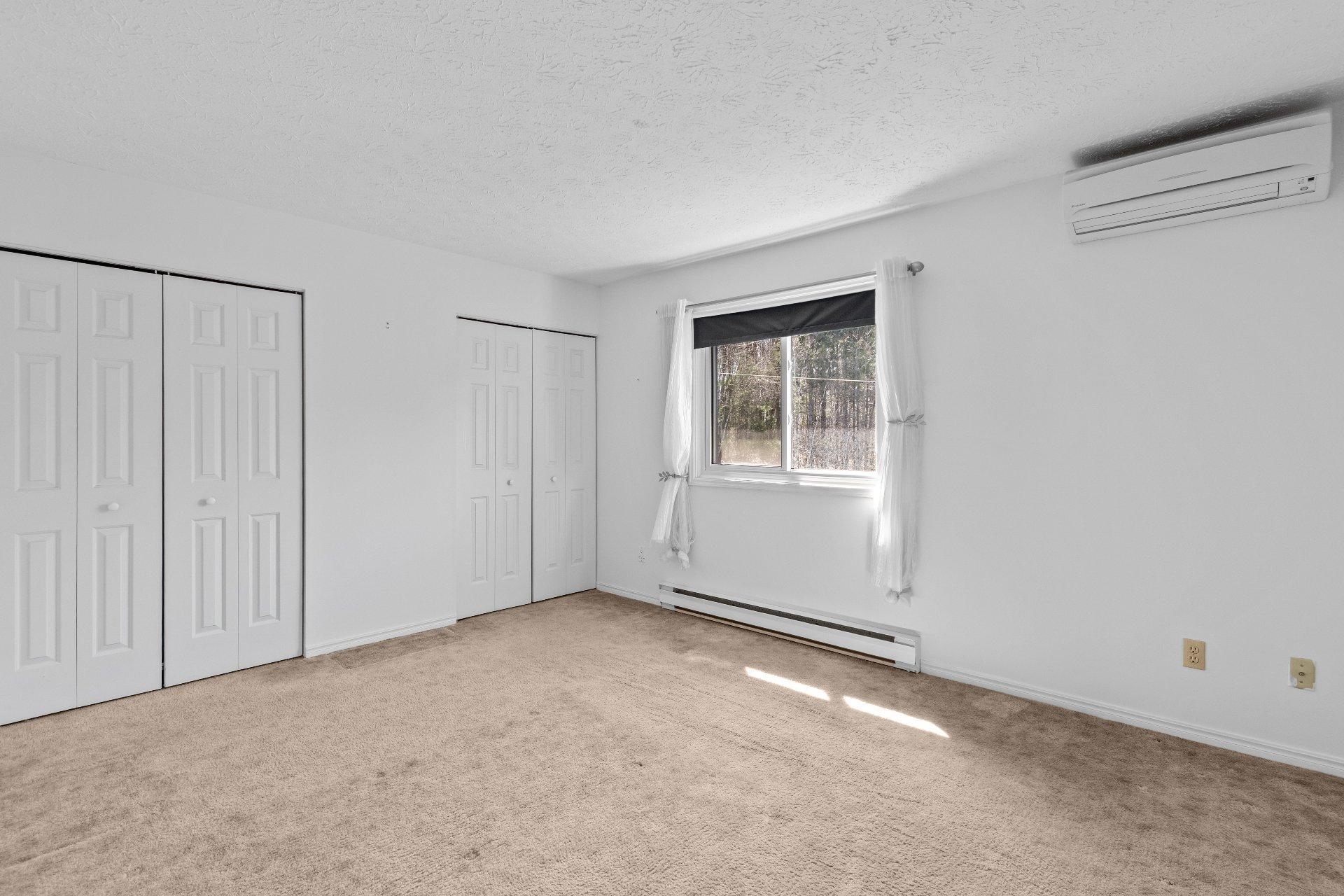 









3130


Rue des Chênes

, 303,
Sherbrooke (Les Nations),




QC
J1L1Y9

