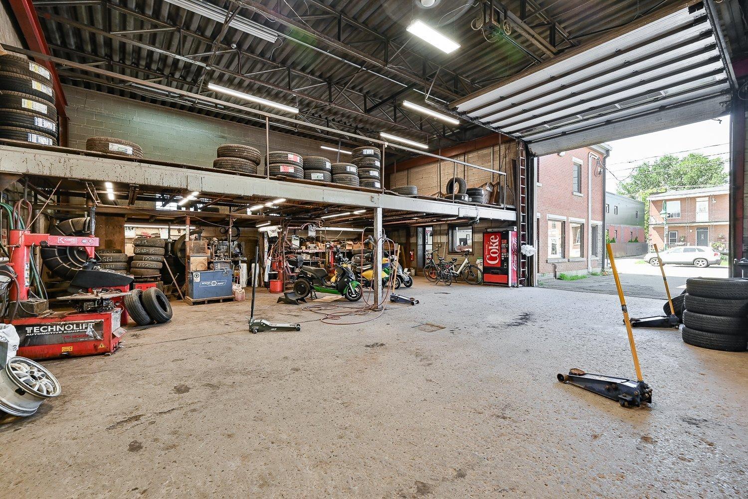 









180

 - 184


Rue St-Louis

,
Longueuil (Le Vieux-Longueuil),




QC
J4R2L5

