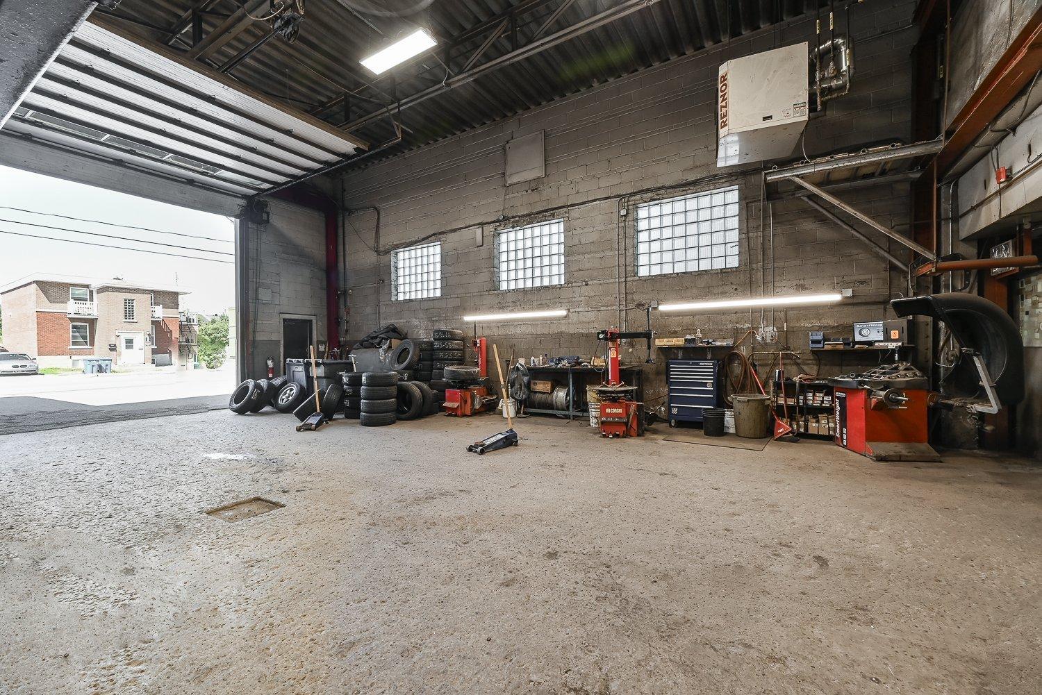 









180

 - 184


Rue St-Louis

,
Longueuil (Le Vieux-Longueuil),




QC
J4R2L5

