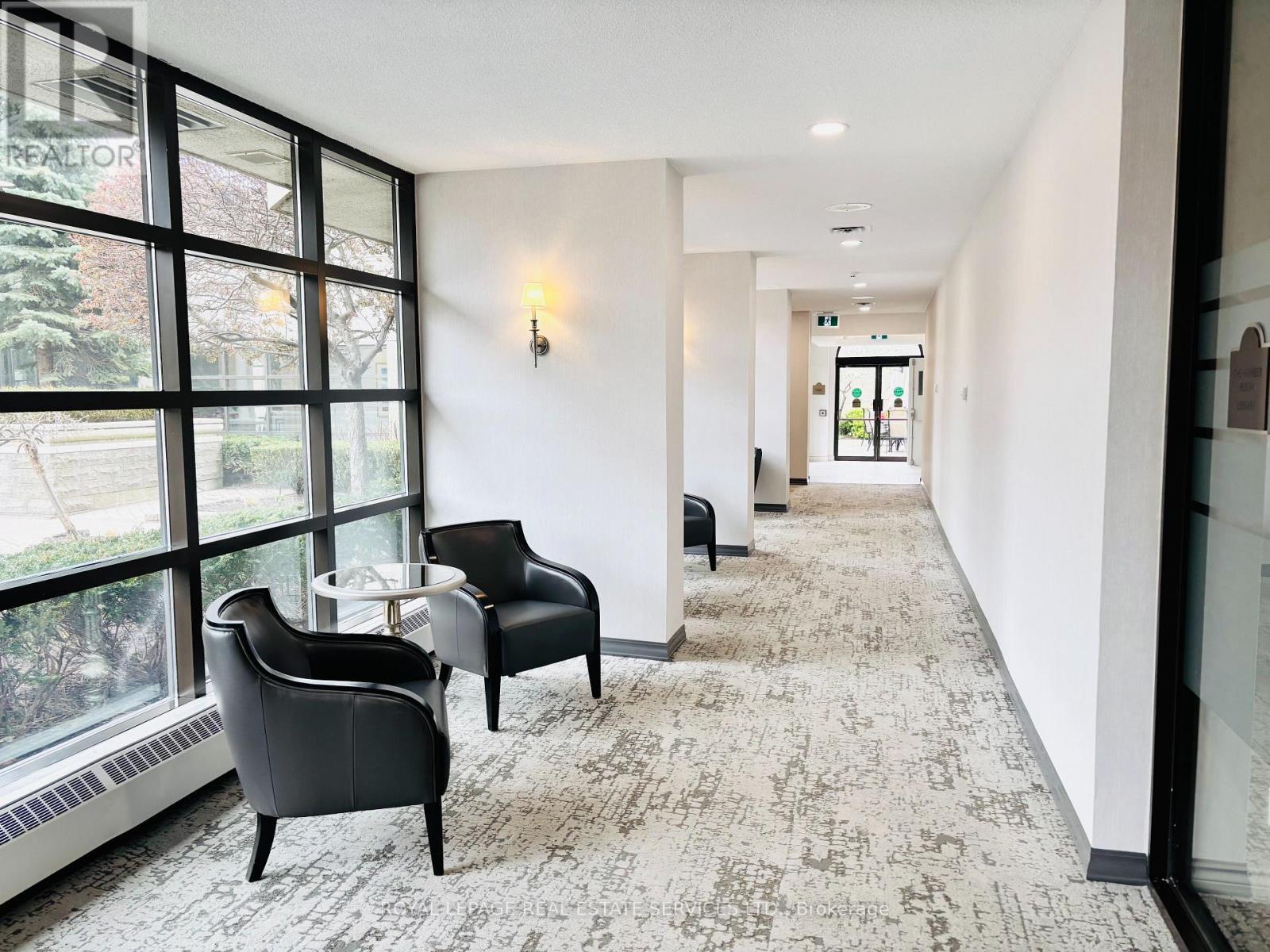 












909 - 1 ABERFOYLE CRESCENT

,
Toronto,




Ontario
M8X2X8

