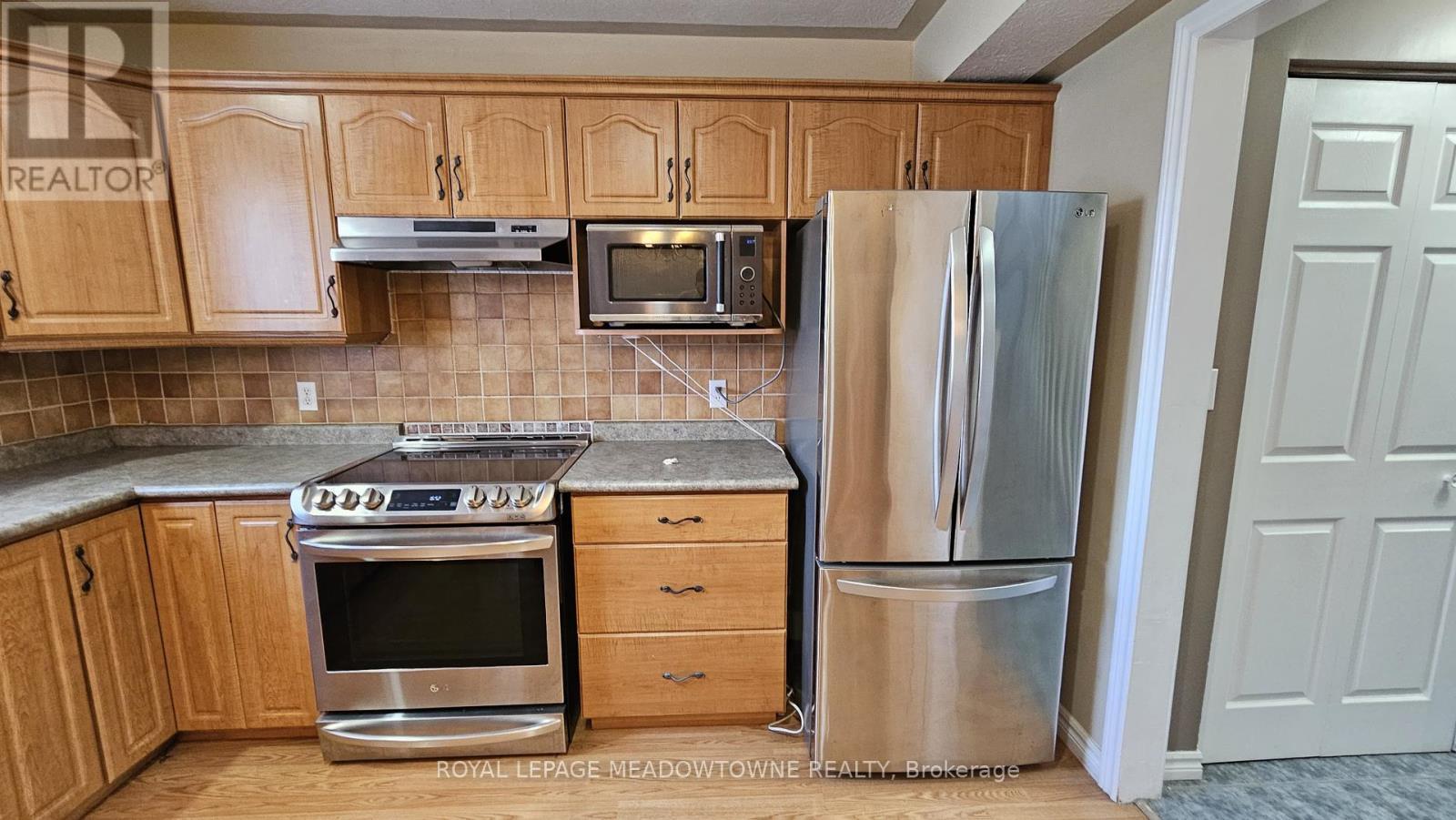 












135 TAYLOR TRAIL

,
Chatham-Kent,




Ontario
N7L5N6

