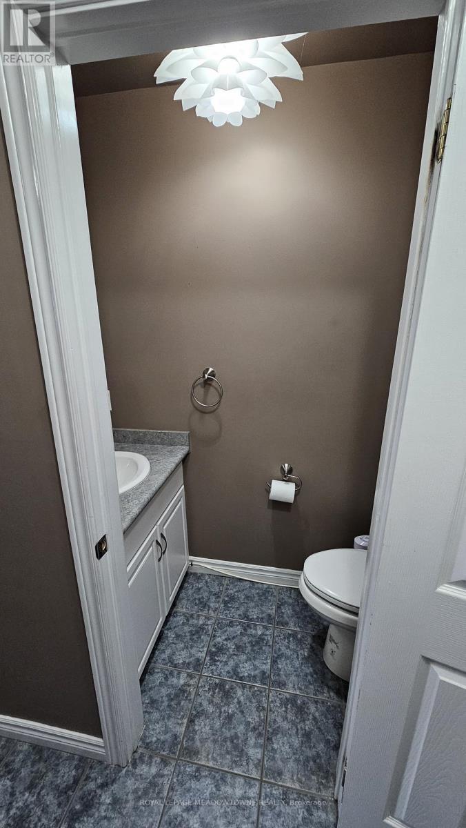 












135 TAYLOR TRAIL

,
Chatham-Kent,




Ontario
N7L5N6

