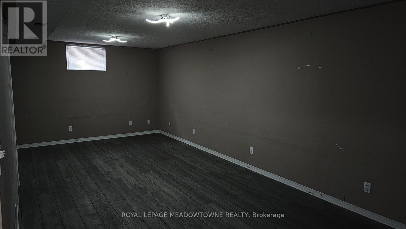 












135 TAYLOR TRAIL

,
Chatham-Kent,




Ontario
N7L5N6

