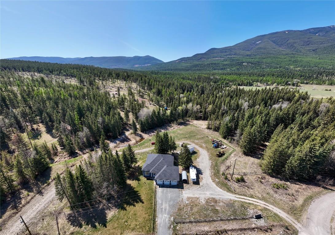 









7956


Foothills

Drive,
Mayook,




BC
V1C 7B2

