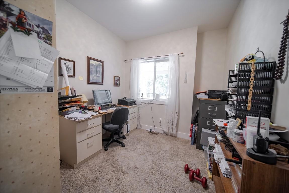 









7956


Foothills

Drive,
Mayook,




BC
V1C 7B2

