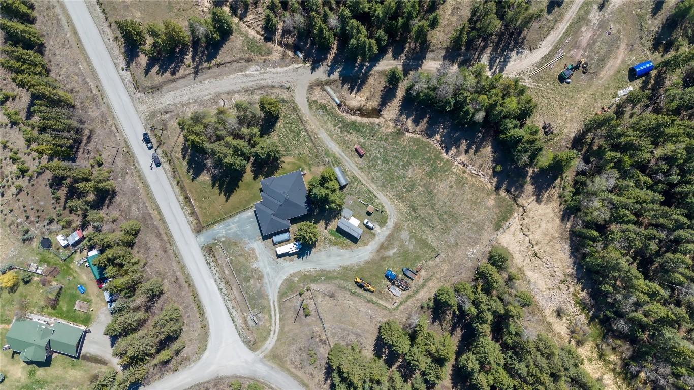 









7956


Foothills

Drive,
Mayook,




BC
V1C 7B2

