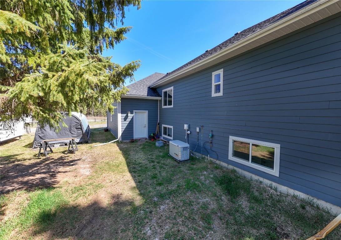 









7956


Foothills

Drive,
Mayook,




BC
V1C 7B2

