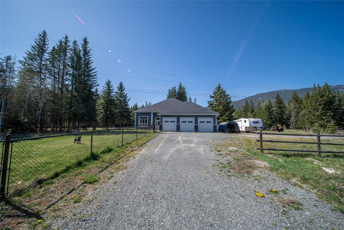 









7956


Foothills

Drive,
Mayook,




BC
V1C 7B2

