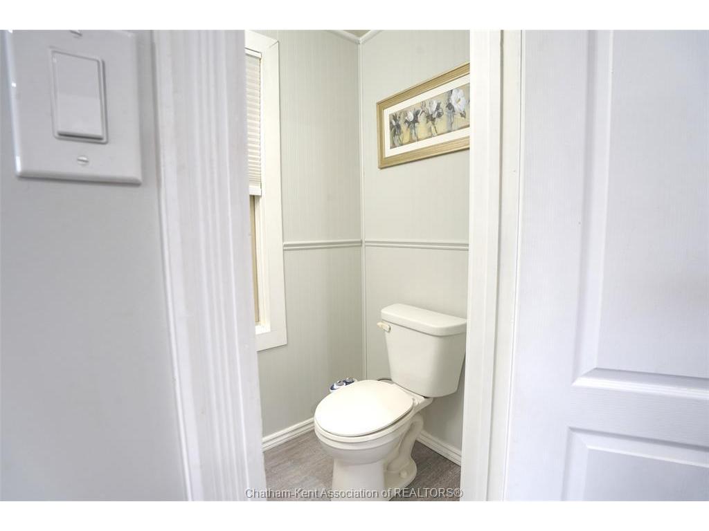 









16


Buckingham

Avenue,
Chatham,




ON
N7M 3B4

