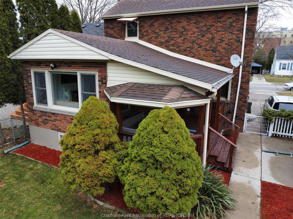 









16


Buckingham

Avenue,
Chatham,




ON
N7M 3B4

