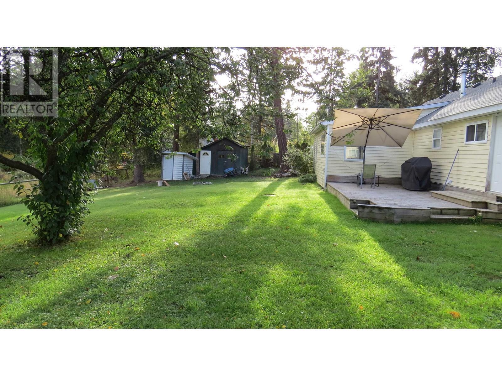 












942 MAPLE DRIVE

,
Quesnel,




British Columbia
V2J5M1

