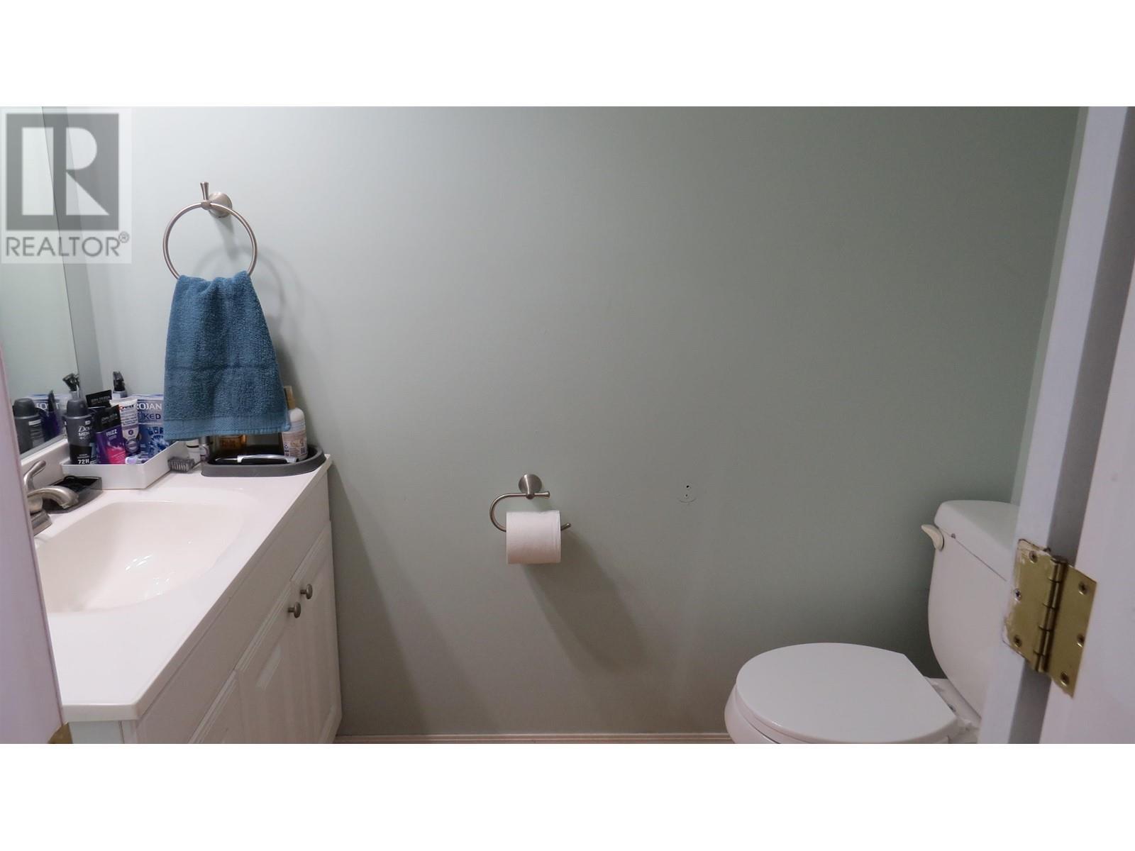 












942 MAPLE DRIVE

,
Quesnel,




British Columbia
V2J5M1

