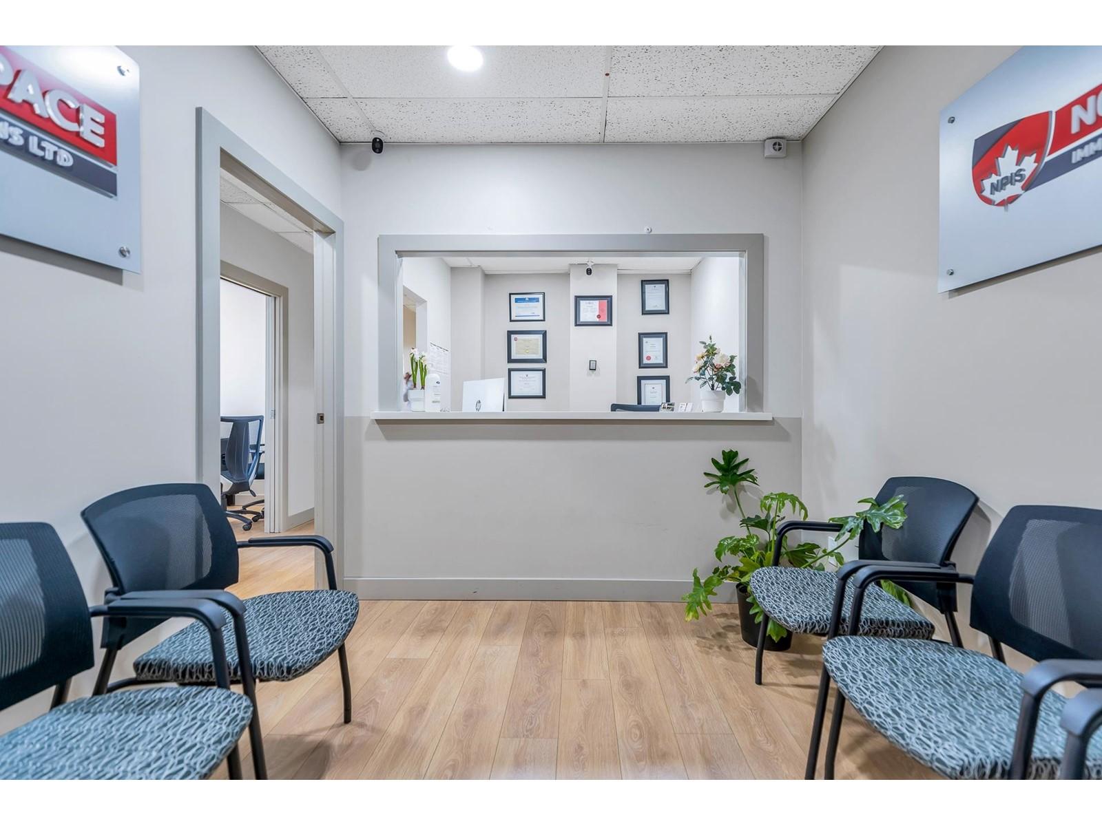












207 13798 94A AVENUE

,
Surrey,




British Columbia
V3V1N1

