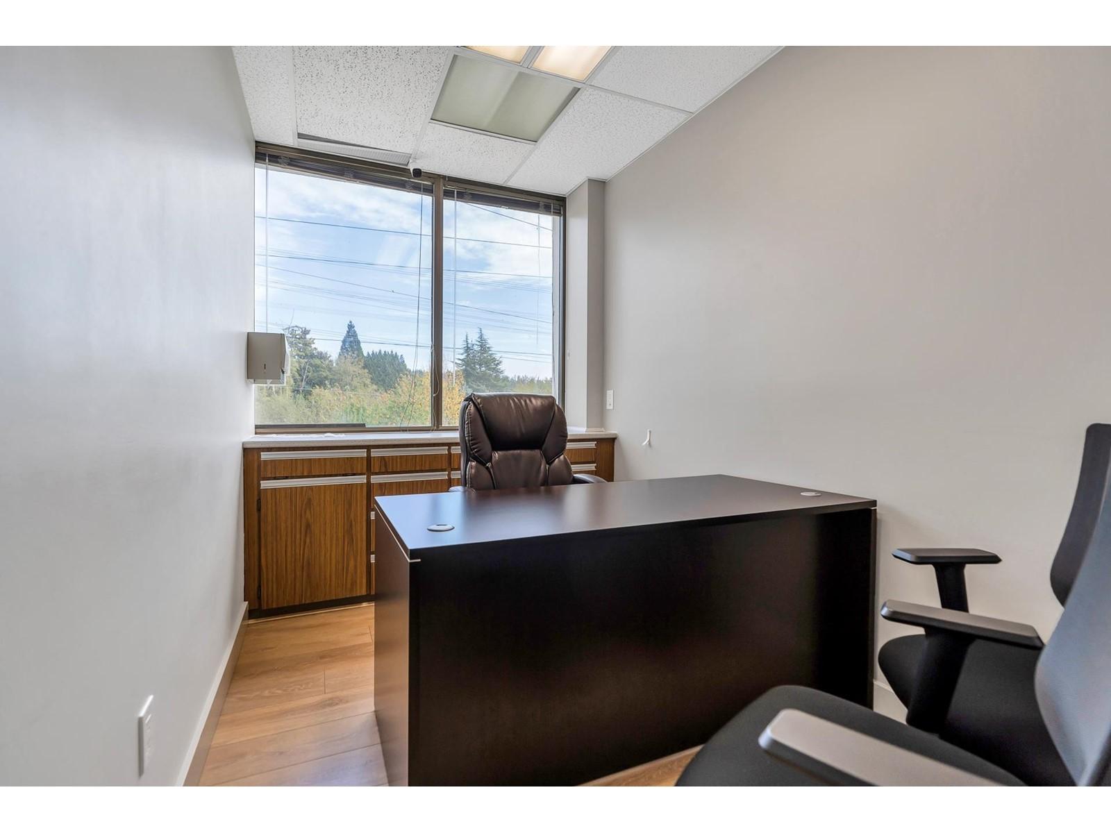 












207 13798 94A AVENUE

,
Surrey,




British Columbia
V3V1N1

