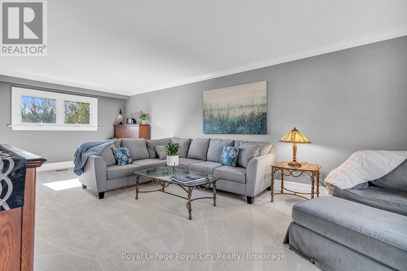












1548 TROIKA COURT

,
Mississauga (Lorne Park),




Ontario
L5J4C4

