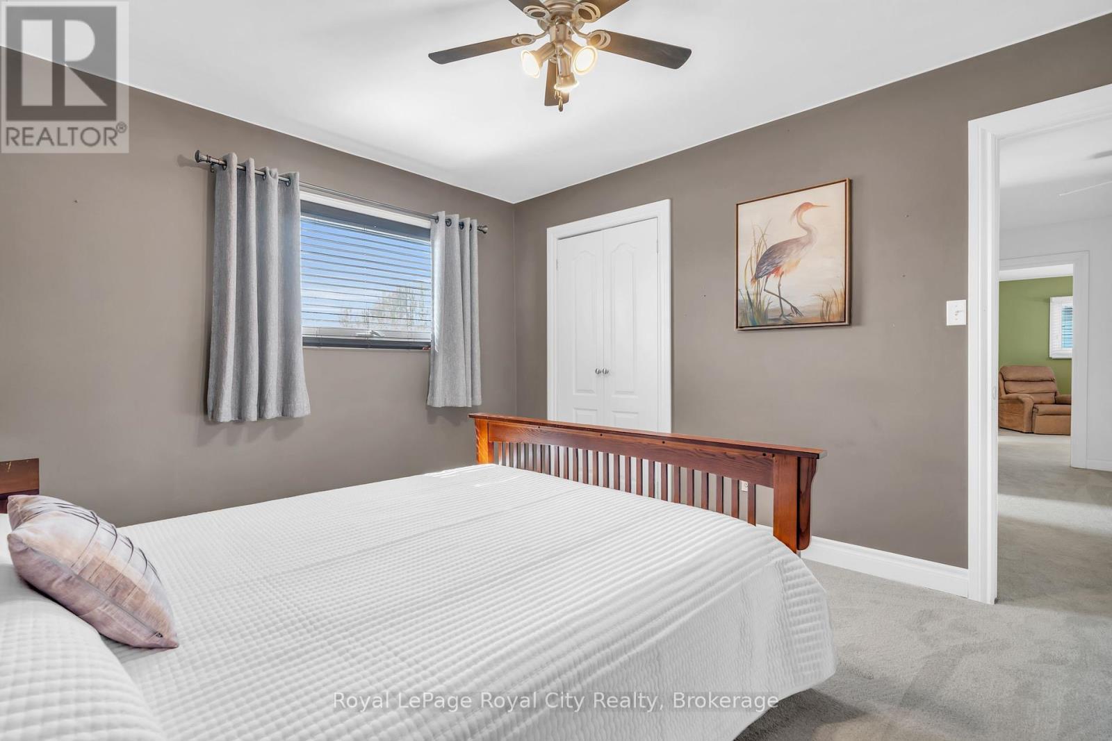 












1548 TROIKA COURT

,
Mississauga (Lorne Park),




Ontario
L5J4C4

