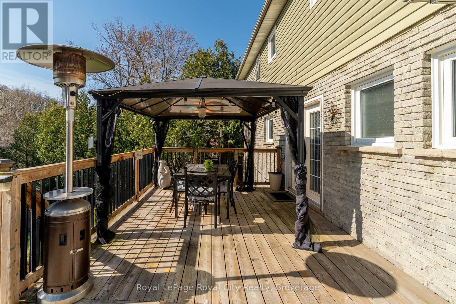 












1548 TROIKA COURT

,
Mississauga (Lorne Park),




Ontario
L5J4C4

