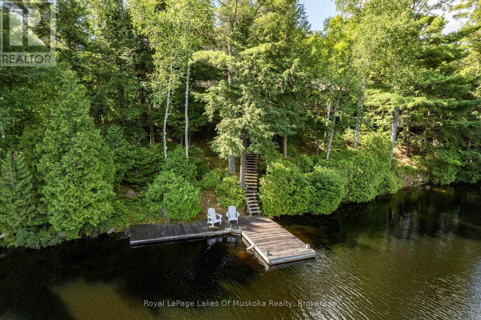 












2401 BEAR LAKE ROAD

,
Algonquin Highlands (Livingstone),




Ontario
P0A1E0

