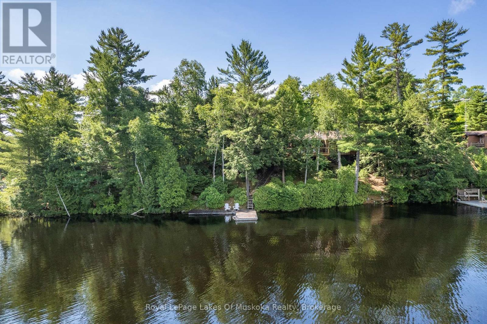 












2401 BEAR LAKE ROAD

,
Algonquin Highlands (Livingstone),




Ontario
P0A1E0

