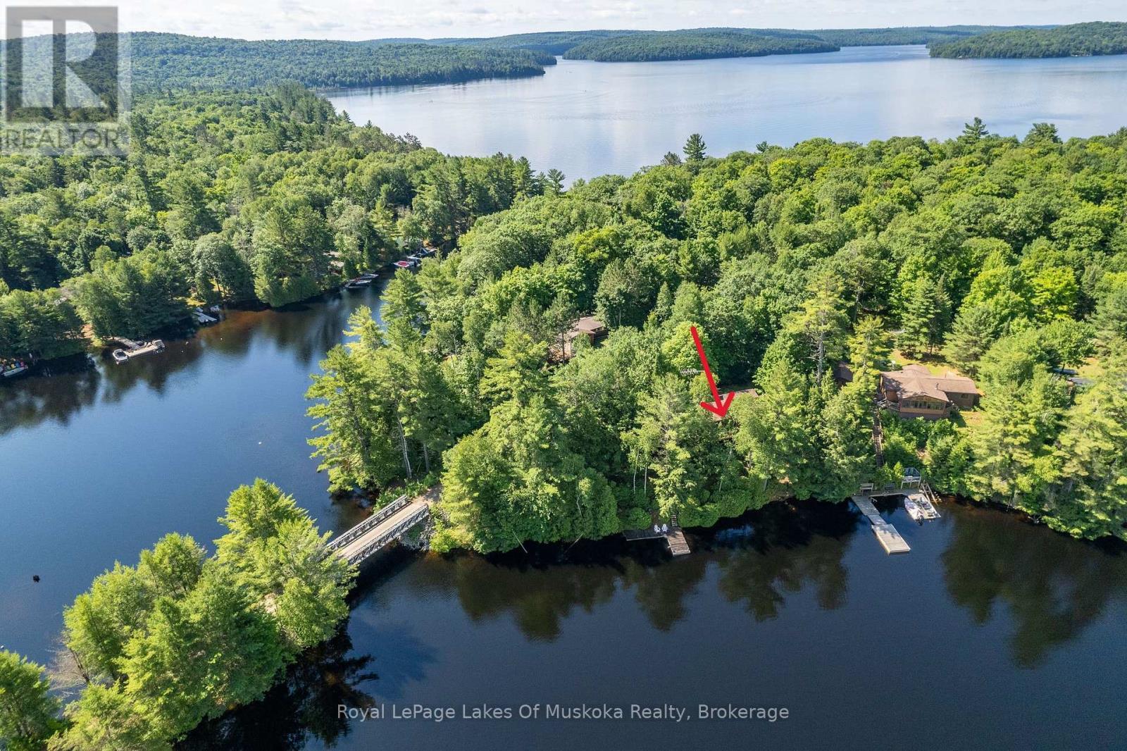 












2401 BEAR LAKE ROAD

,
Algonquin Highlands (Livingstone),




Ontario
P0A1E0

