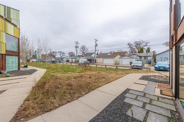 









791


Wall

ST, 23,
Winnipeg,




MB
R3G 2T6

