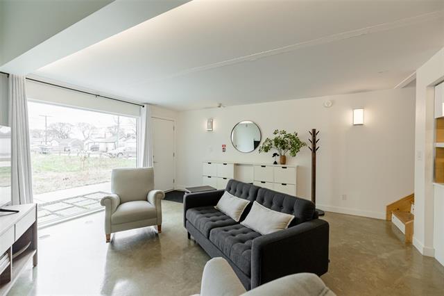 









791


Wall

ST, 23,
Winnipeg,




MB
R3G 2T6


