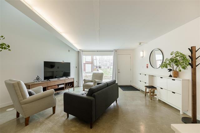 









791


Wall

ST, 23,
Winnipeg,




MB
R3G 2T6


