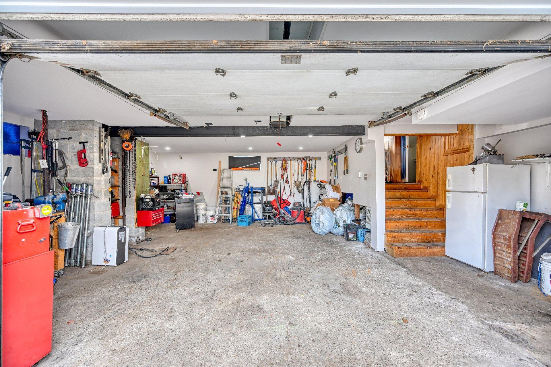 









1005

 - 1005A


Rue Nadon

,
Saint-Jérôme,




QC
J5L2B1

