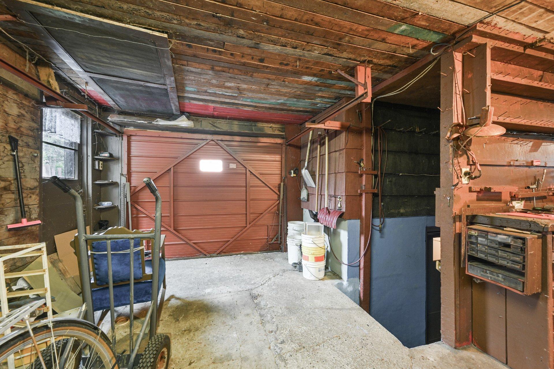 









67


Rg Kempt

,
Mont-Saint-Grégoire,




QC
J0J1K0

