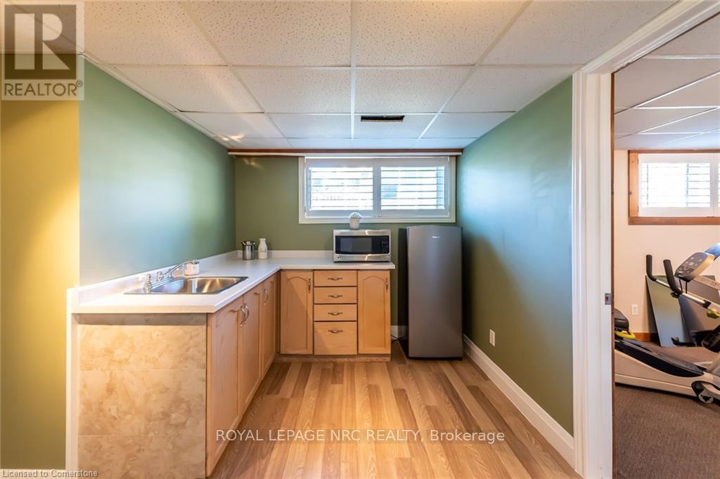 












162 VICTORIA AVENUE

,
Haldimand,




Ontario
N1A1A5

