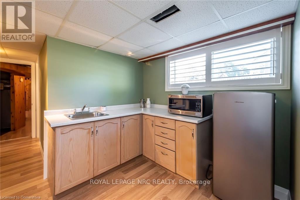 












162 VICTORIA AVENUE

,
Haldimand,




Ontario
N1A1A5

