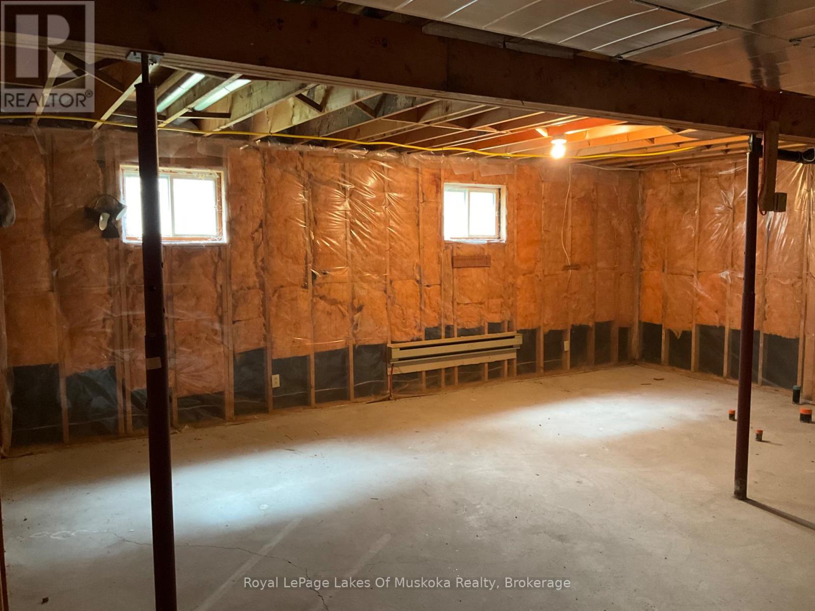 












60 HANES ROAD

,
Huntsville (Chaffey),




Ontario
P1H1M3

