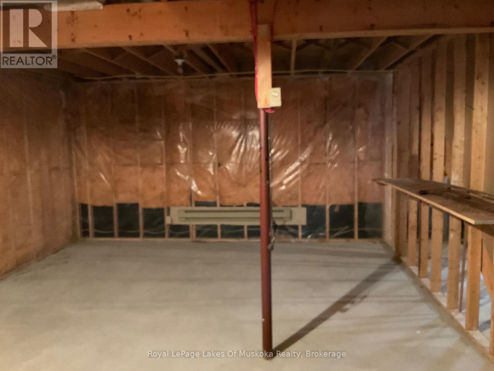 












60 HANES ROAD

,
Huntsville (Chaffey),




Ontario
P1H1M3

