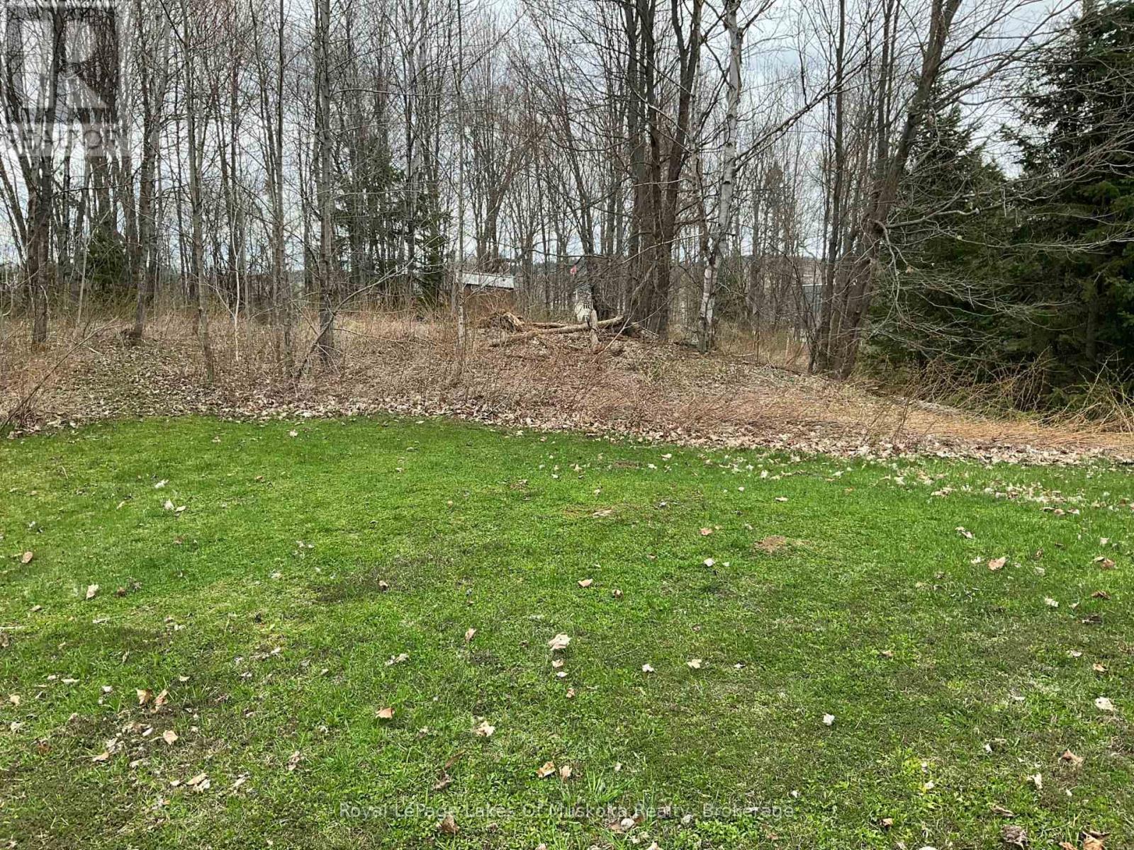 












60 HANES ROAD

,
Huntsville (Chaffey),




Ontario
P1H1M3


